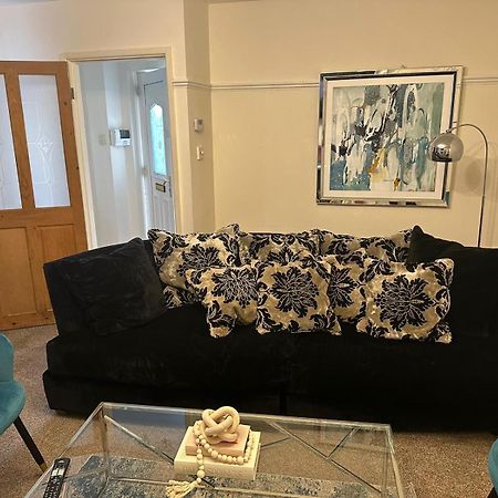 3 Bedroom Apartment Close To Manchester City Stadium And Coop Live Extérieur photo