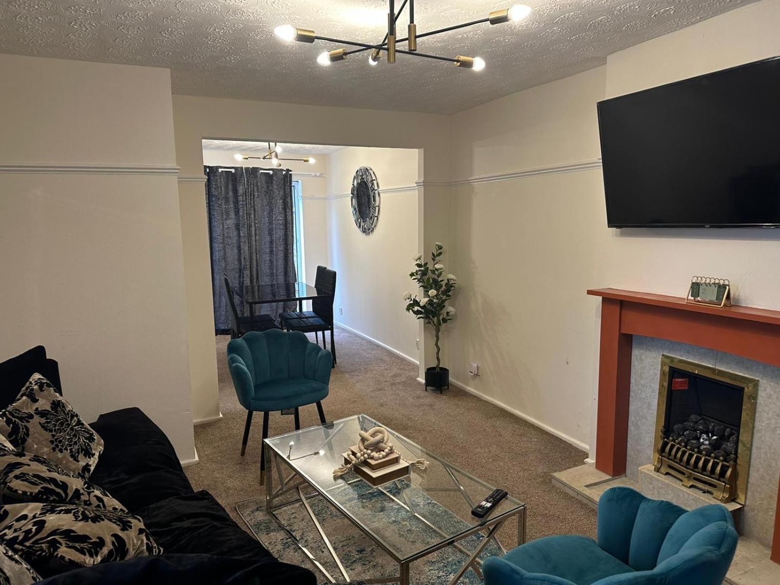 3 Bedroom Apartment Close To Manchester City Stadium And Coop Live Extérieur photo