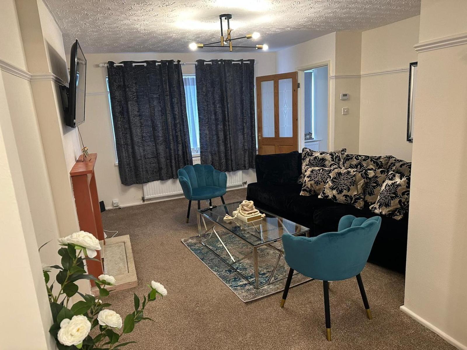 3 Bedroom Apartment Close To Manchester City Stadium And Coop Live Extérieur photo