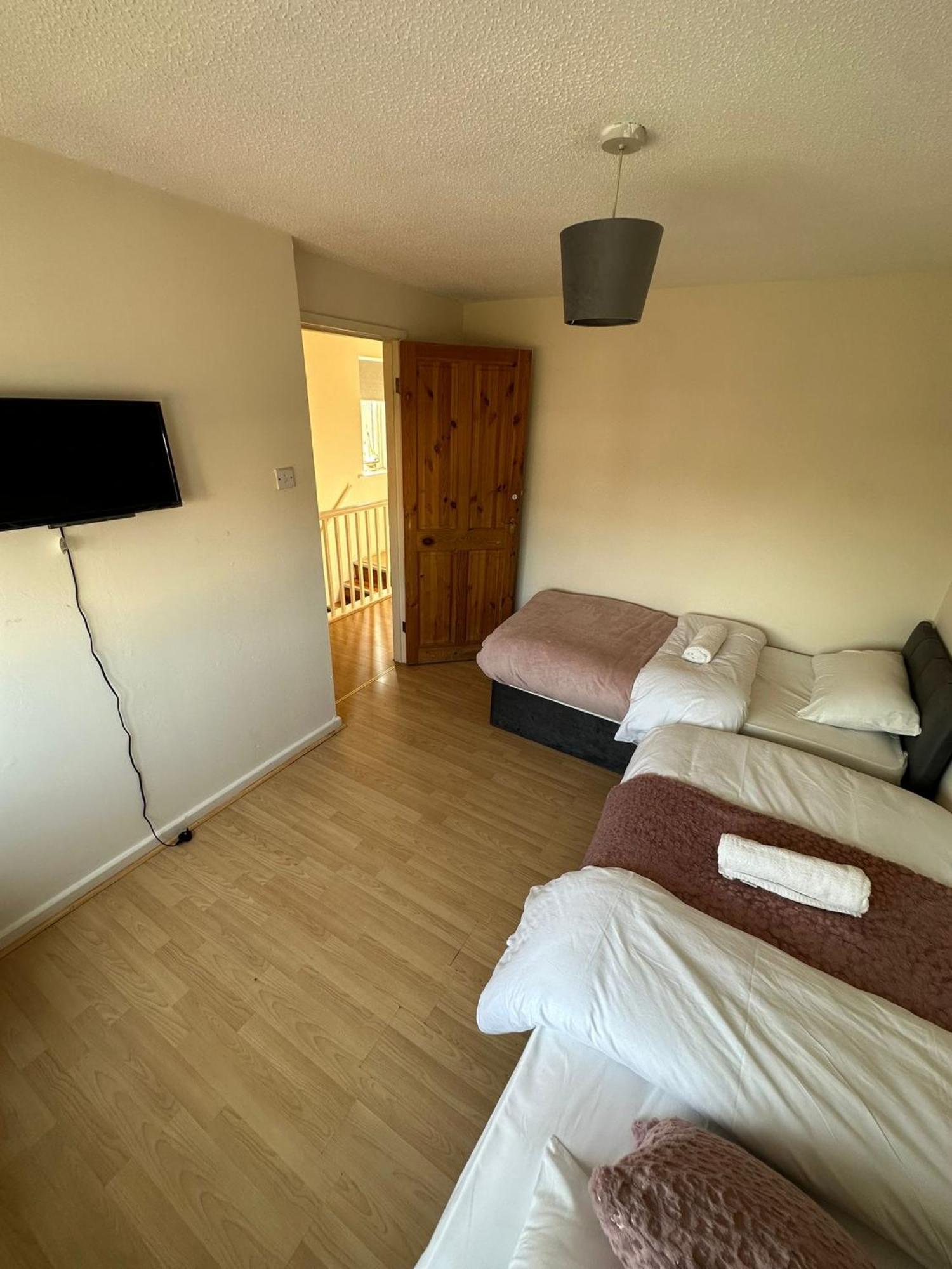 3 Bedroom Apartment Close To Manchester City Stadium And Coop Live Extérieur photo